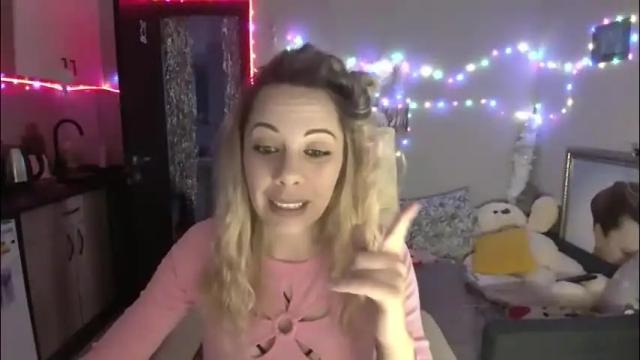 Image 2 of lady_smile69 Stream on Chaturbate on 27 days ago
