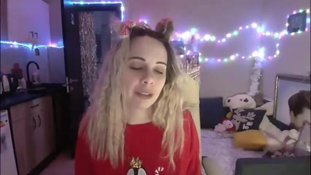 Image 3 of lady_smile69 Stream on Chaturbate on 23 days ago