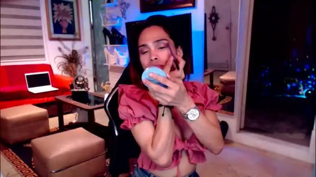 Image 3 of lady_sovereign Stream on Chaturbate on 1 month ago