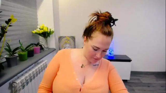 Image 2 of lady_tiana Stream on Chaturbate on 3 days ago