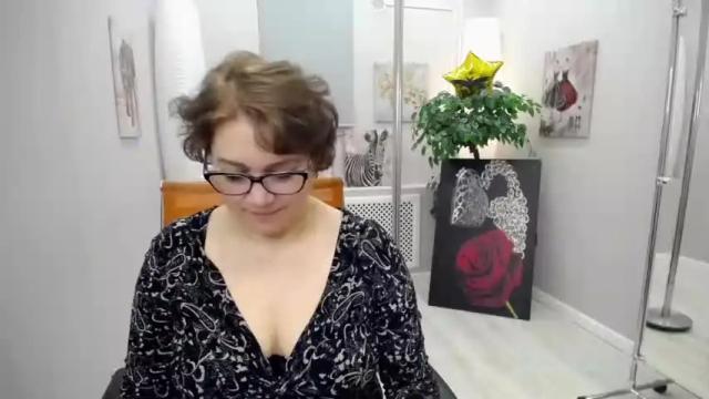 Image 10 of lady_veronika_7 Stream on Chaturbate on 14 months ago