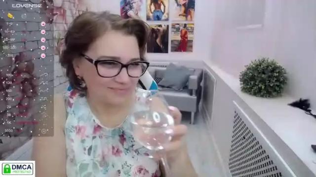 Image 3 of lady_veronika_7 Stream on Chaturbate on 13 months ago