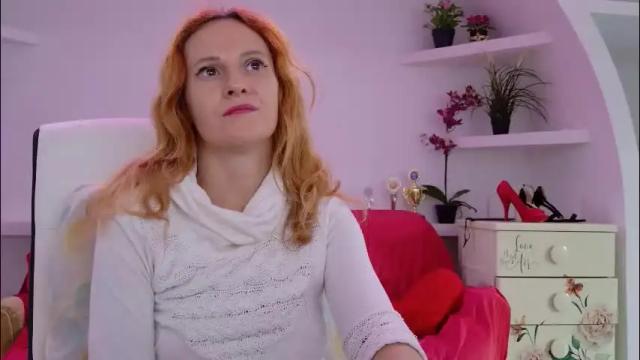 Image 3 of ladybigsmile Stream on Chaturbate on 1 month ago