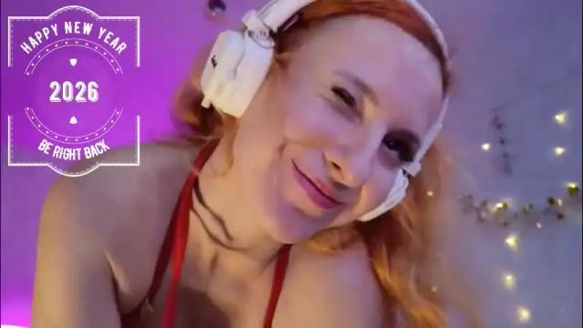 Image 3 of ladybigsmile Stream on Chaturbate on 20 days ago