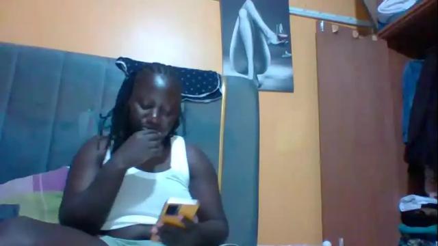 Image 3 of ladyblossoms19 Stream on Chaturbate on 1 month ago