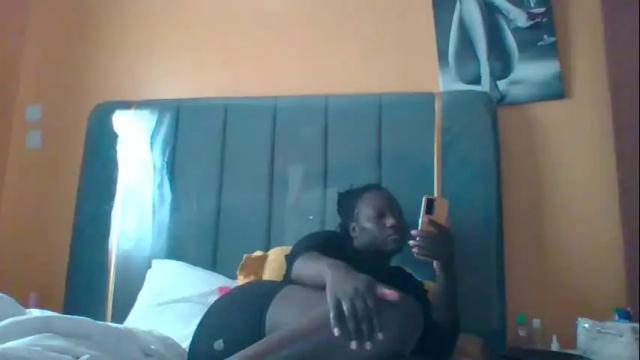 Image 12 of ladyblossoms19 Stream on Chaturbate on 22 days ago