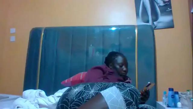 Image 10 of ladyblossoms19 Stream on Chaturbate on 17 days ago