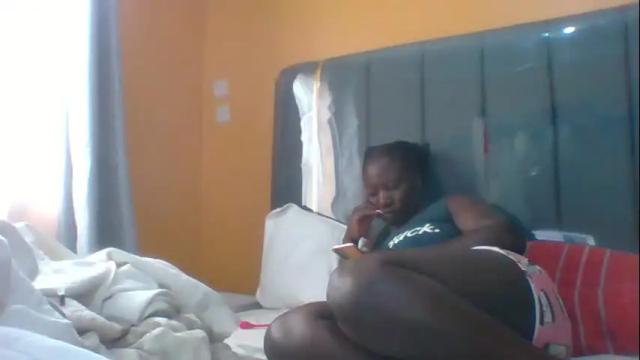 Image 6 of ladyblossoms19 Stream on Chaturbate on 13 days ago