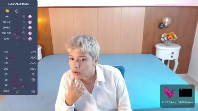 Image 3 of ladyboy_1 Stream on Chaturbate on 20 months ago