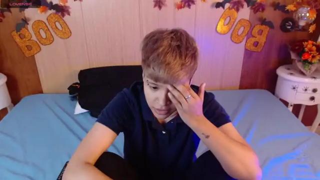 Thumbnail 3, ladyboy_1's Stream at Chaturbate, 19 months ago