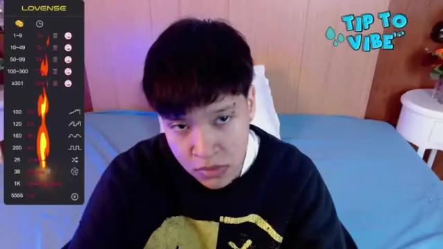 Image 2 of ladyboy_1 Stream on Chaturbate on 18 months ago