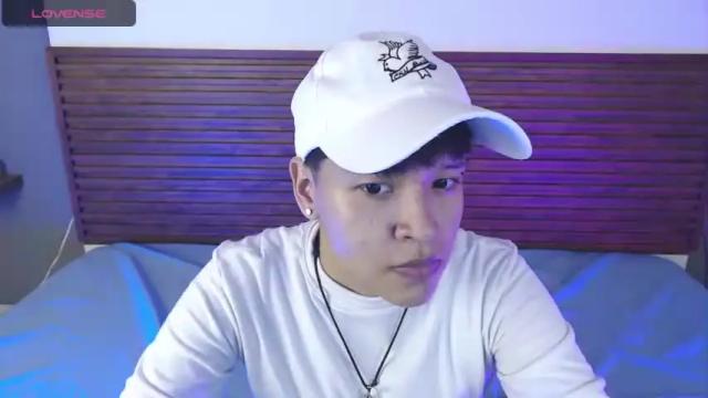 Image 2 of ladyboy_1 Stream on Chaturbate on 18 months ago