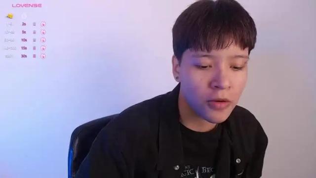 Image 3 of ladyboy_1 Stream on Chaturbate on 18 months ago