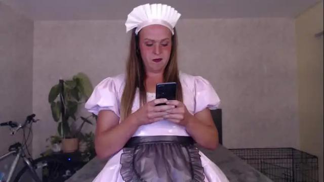Image 3 of ladyboyhomemaker Stream on Chaturbate on 2 months ago