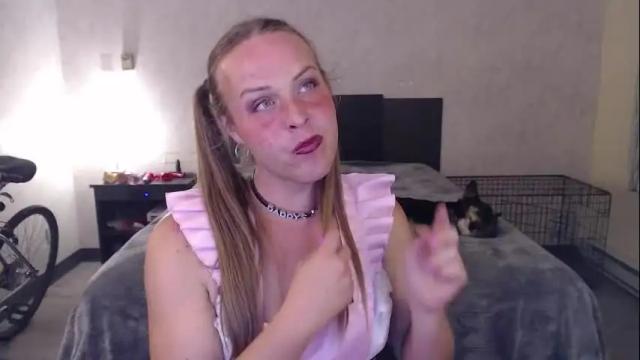 Image 11 of ladyboyhomemaker Stream on Chaturbate on 1 month ago