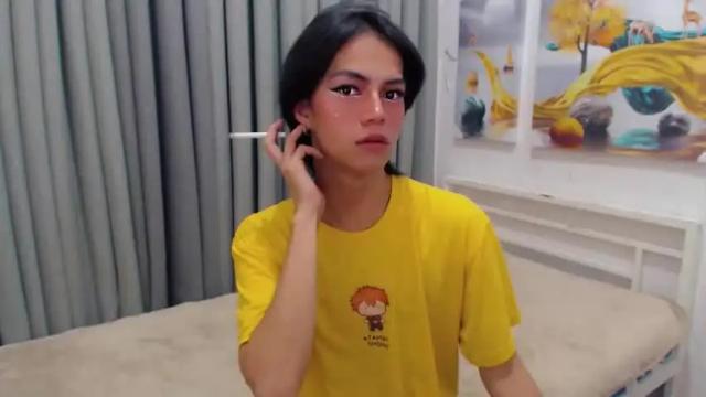 Image 6 of ladyboyhygecock Stream on Chaturbate on 19 months ago