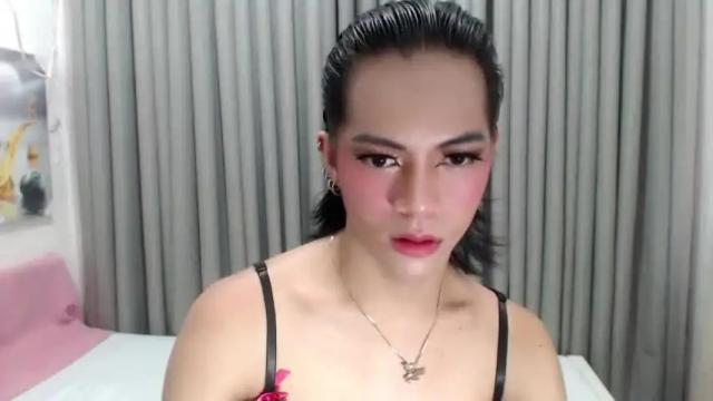 Image 10 of ladyboyhygecock Stream on Chaturbate on 18 months ago