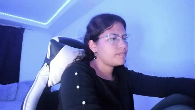 Image 10 of ladybrown_16 Stream on Chaturbate on 1 month ago