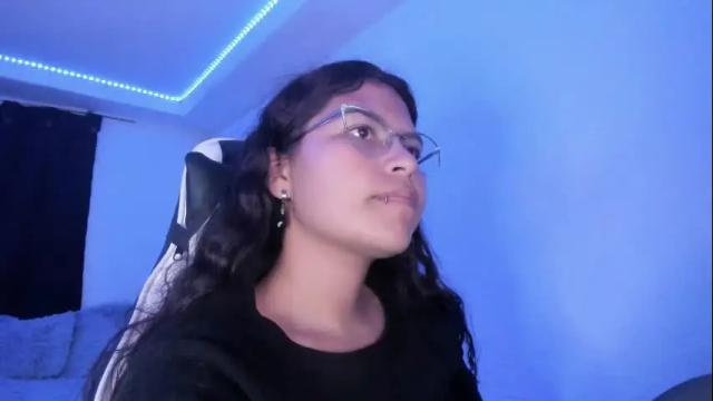Image 2 of ladybrown_16 Stream on Chaturbate on 1 month ago