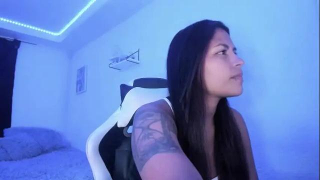 Image 12 of ladybrown_16 Stream on Chaturbate on 1 month ago