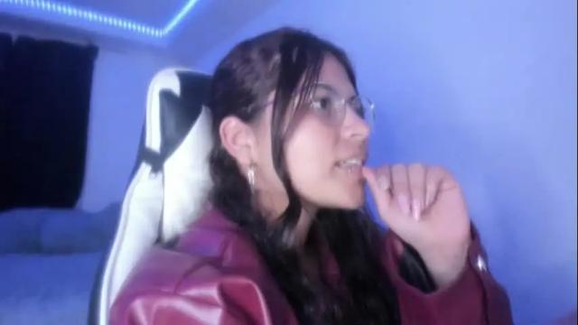 Image 12 of ladybrown_16 Stream on Chaturbate on 1 month ago