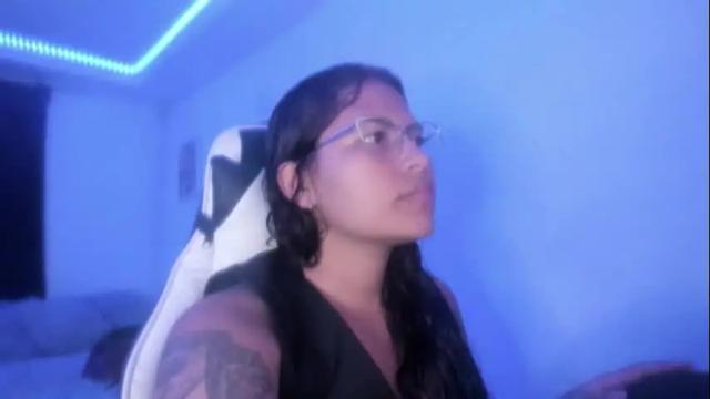 Image 12 of ladybrown_16 Stream on Chaturbate on 1 month ago