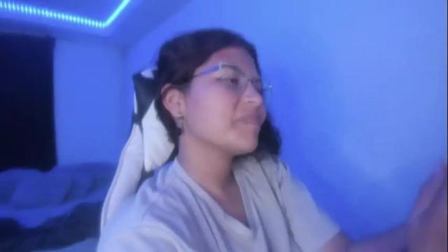 Image 3 of ladybrown_16 Stream on Chaturbate on 1 month ago