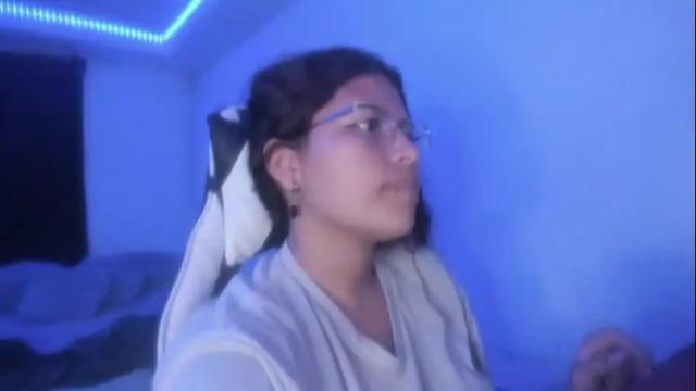 Image 4 of ladybrown_16 Stream on Chaturbate on 1 month ago
