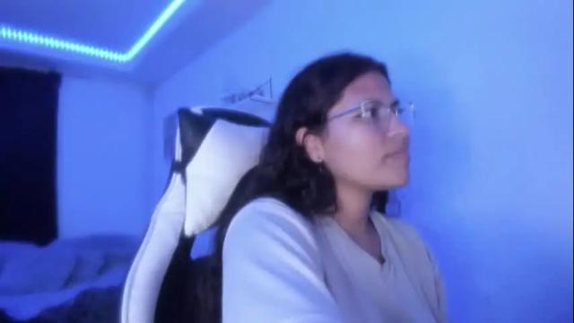 Image 7 of ladybrown_16 Stream on Chaturbate on 1 month ago