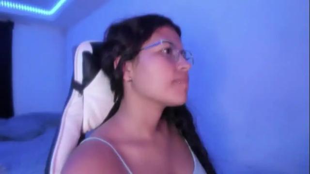 Image 2 of ladybrown_16 Stream on Chaturbate on 1 month ago