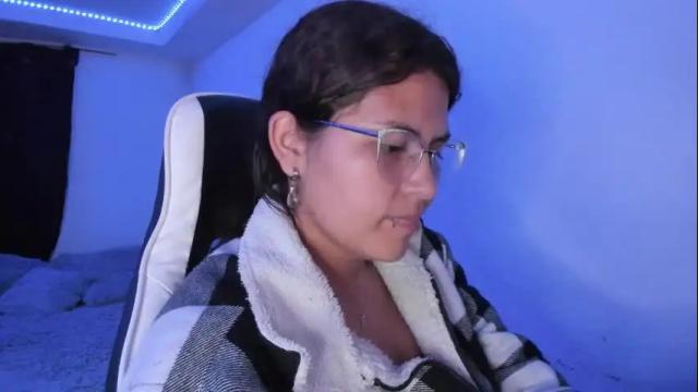 Image 11 of ladybrown_16 Stream on Chaturbate on 1 month ago