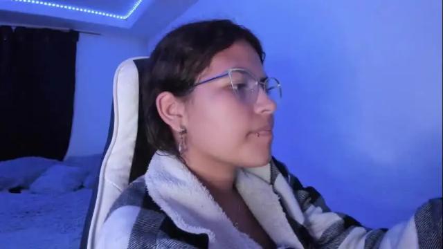 Image 12 of ladybrown_16 Stream on Chaturbate on 1 month ago