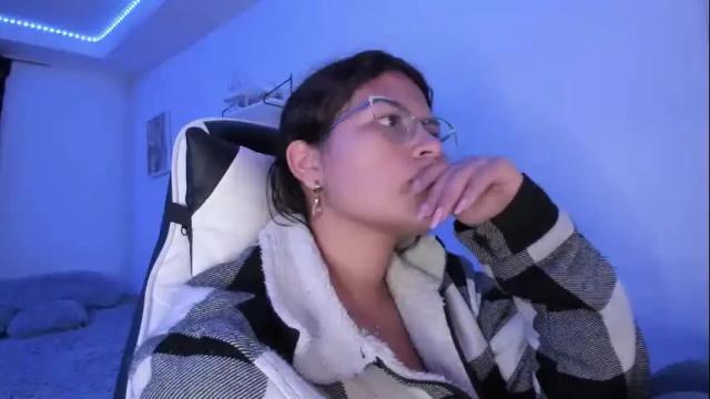 Thumbnail 3, ladybrown_16's Stream at Chaturbate, 1 month ago