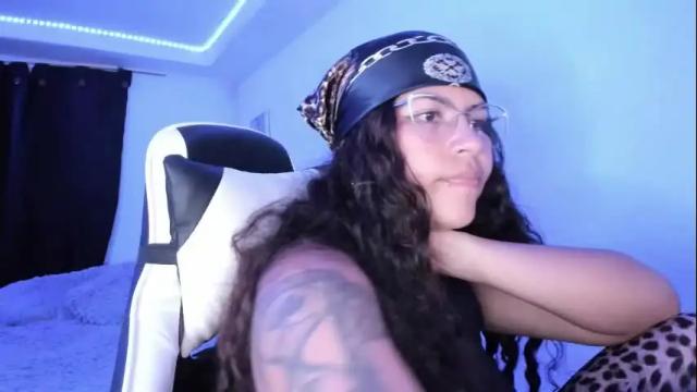 Image 6 of ladybrown_16 Stream on Chaturbate on 1 month ago