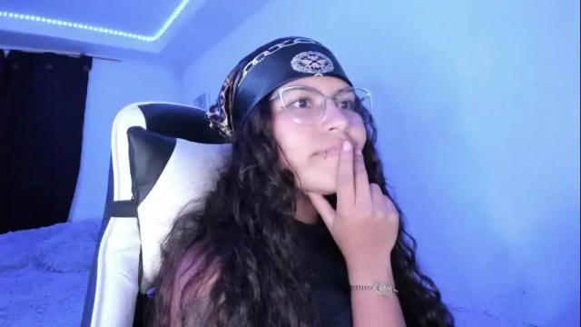 Image 8 of ladybrown_16 Stream on Chaturbate on 1 month ago