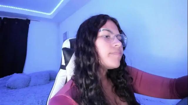 Image 2 of ladybrown_16 Stream on Chaturbate on 1 month ago