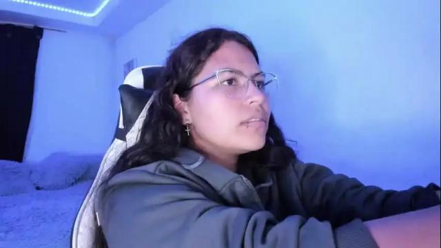 Image 10 of ladybrown_16 Stream on Chaturbate on 1 month ago
