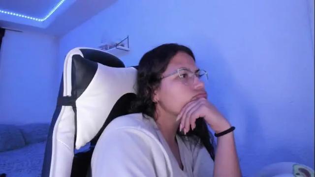 Image 2 of ladybrown_16 Stream on Chaturbate on 1 month ago