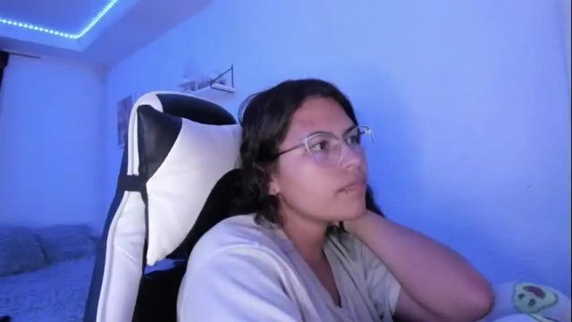 Image 8 of ladybrown_16 Stream on Chaturbate on 1 month ago