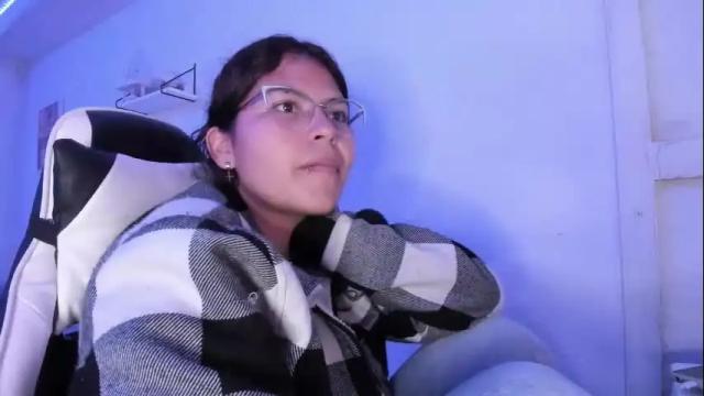 Image 7 of ladybrown_16 Stream on Chaturbate on 1 month ago