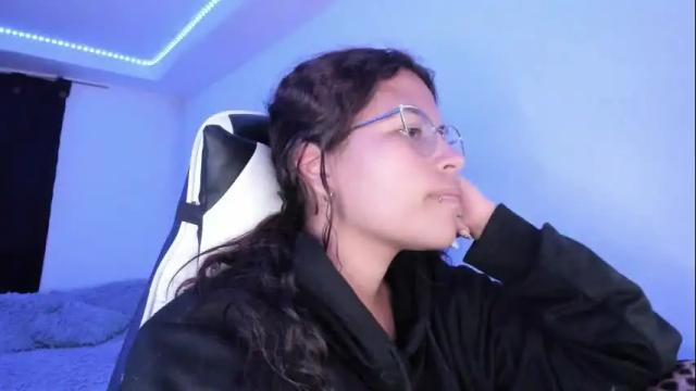 Image 4 of ladybrown_16 Stream on Chaturbate on 28 days ago