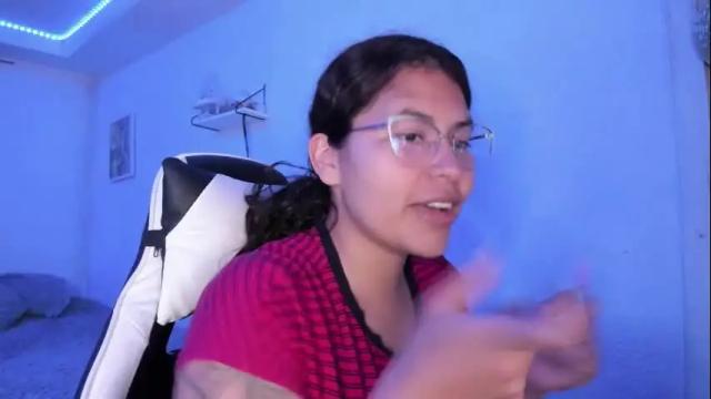 Image 2 of ladybrown_16 Stream on Chaturbate on 19 days ago