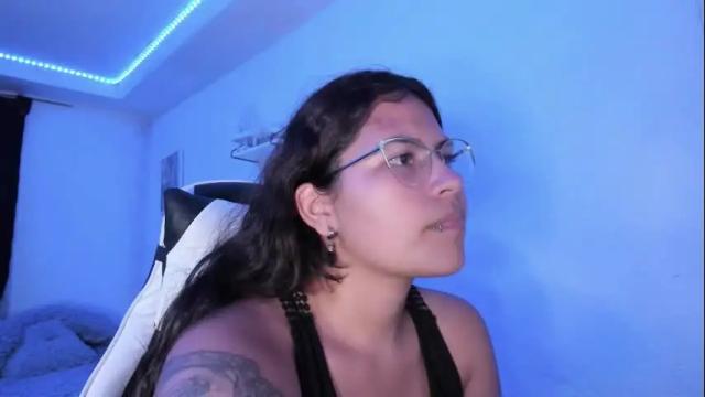 Image 3 of ladybrown_16 Stream on Chaturbate on 20 days ago