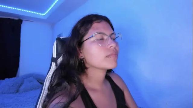 Image 6 of ladybrown_16 Stream on Chaturbate on 20 days ago
