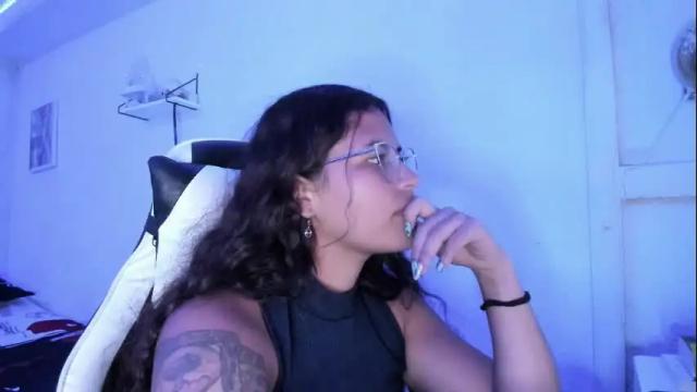 Image 8 of ladybrown_16 Stream on Chaturbate on 1 month ago