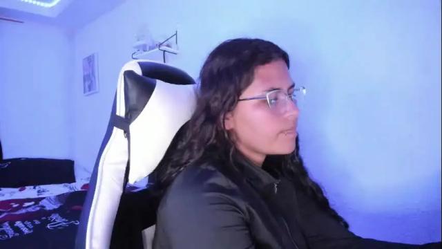 Image 3 of ladybrown_16 Stream on Chaturbate on 8 days ago