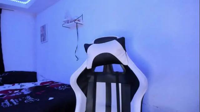 Image 8 of ladybrown_16 Stream on Chaturbate on 8 days ago