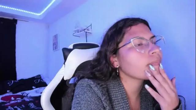 Image 10 of ladybrown_16 Stream on Chaturbate on 10 days ago