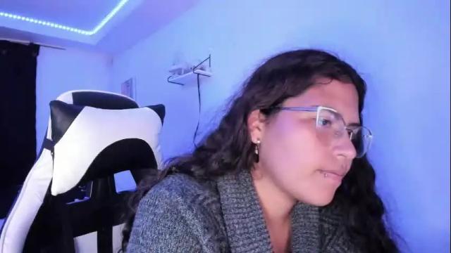 Image 2 of ladybrown_16 Stream on Chaturbate on 10 days ago