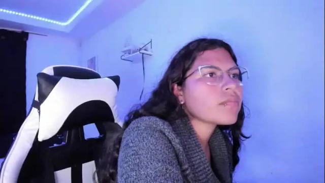 Image 3 of ladybrown_16 Stream on Chaturbate on 10 days ago